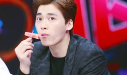 娱乐圈李易峰吃瓜视频,娱乐圈幕后真相大揭秘